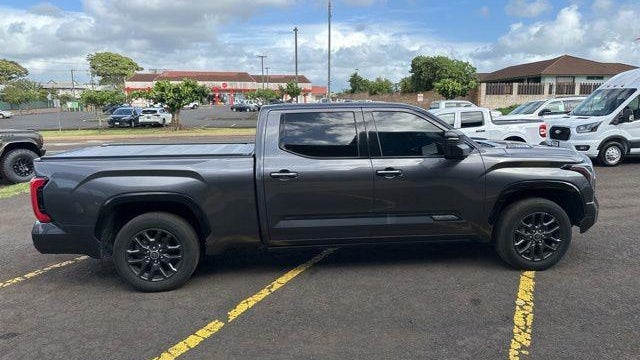 2023 Toyota Tundra Platinum HV