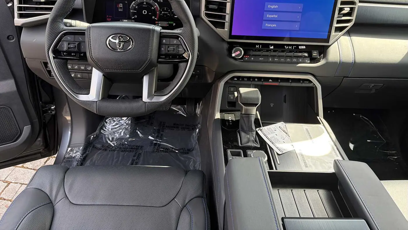 2026 Toyota Tundra Platinum HV