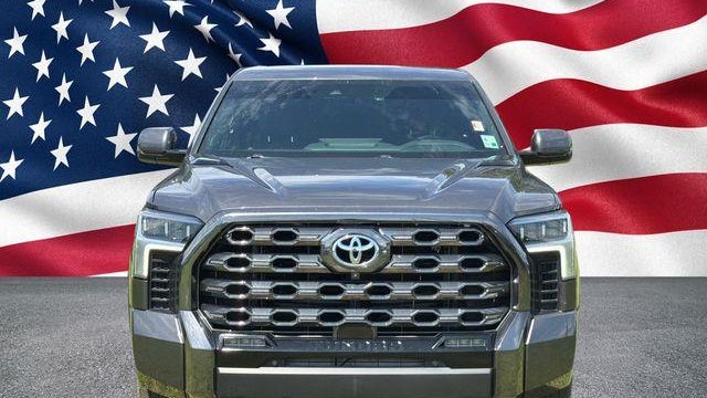2023 Toyota Tundra Platinum HV