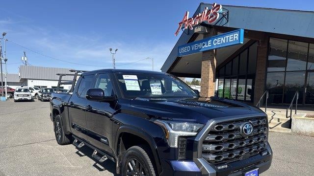2023 Toyota Tundra Platinum HV