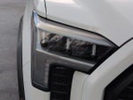 2022 Tundra Thumbnail 10