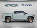 2022 Tundra Thumbnail 9
