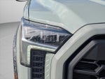2022 Tundra Thumbnail 32