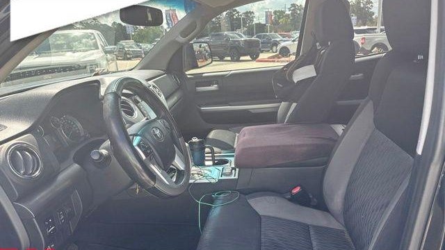 2014 Toyota Tundra SR