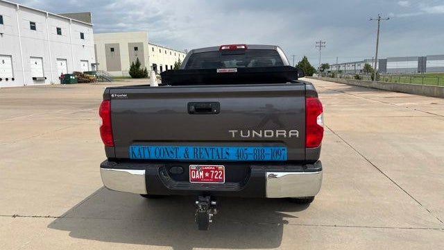 2018 Toyota Tundra SR5