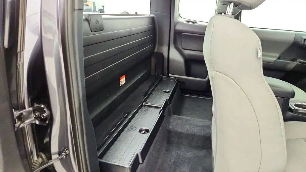 2018 Toyota Tacoma - $18,995