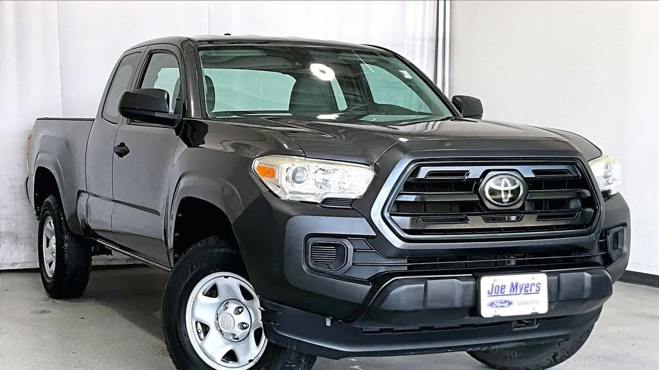 Preowned 2018 Toyota Tacoma SR5 for Sale