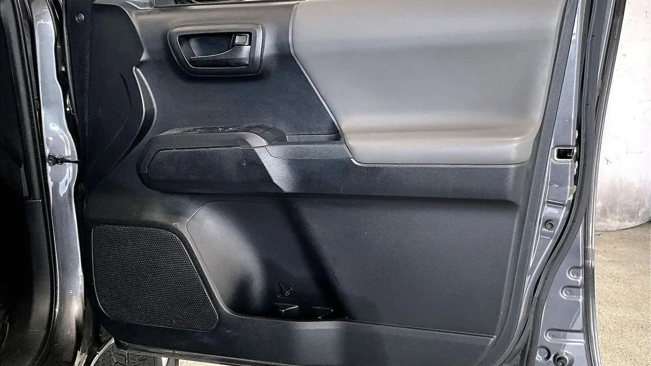 2018 Toyota Tacoma SR5