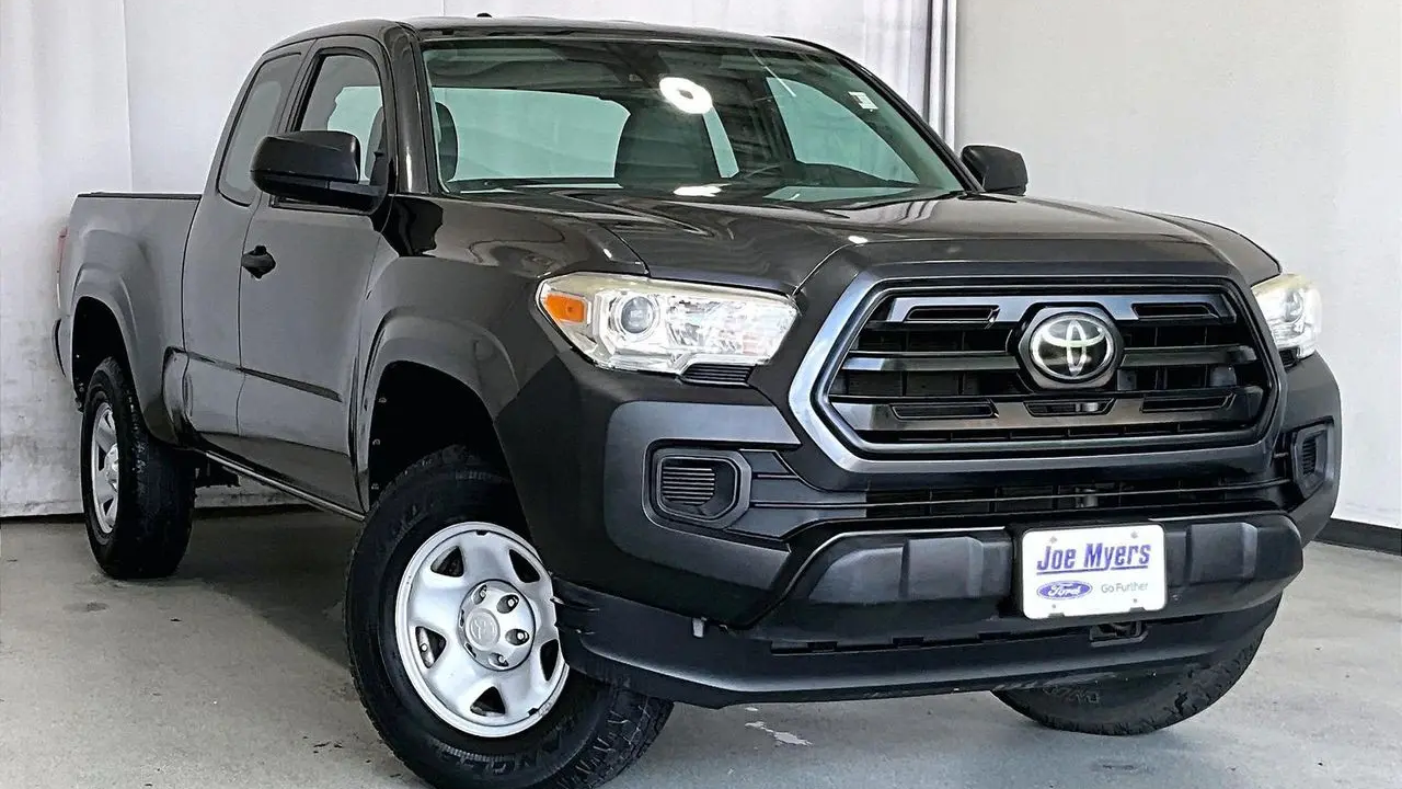 2018 Toyota Tacoma SR5