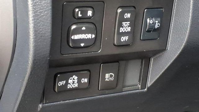 2019 Toyota Tundra SR5