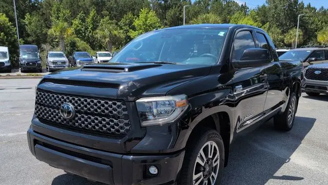 2018 Toyota Tundra SR5