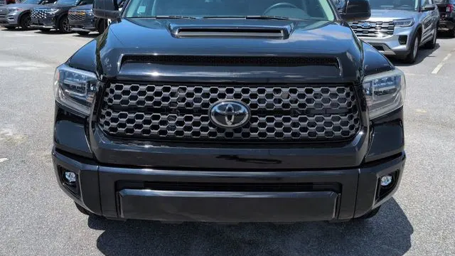 2018 Toyota Tundra SR5