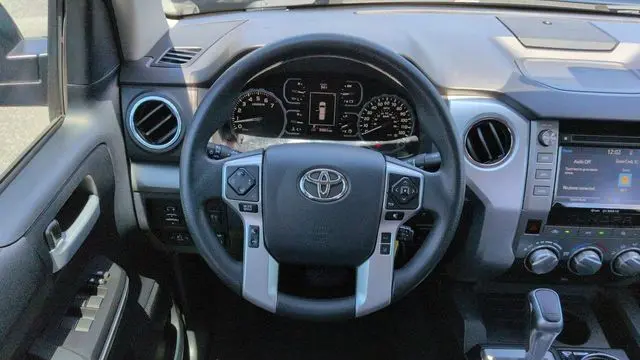 2018 Toyota Tundra SR5