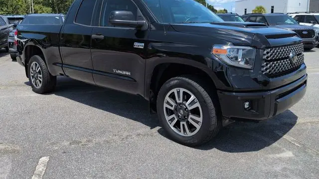 2018 Toyota Tundra SR5