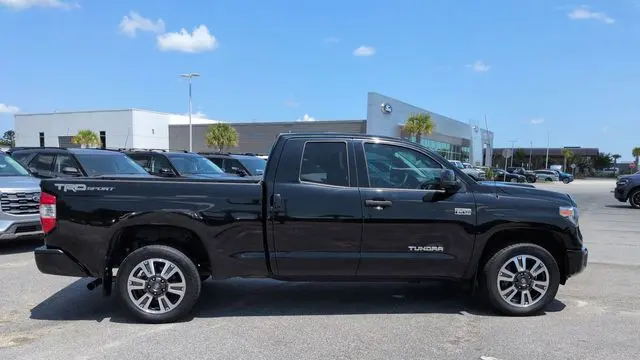 2018 Toyota Tundra SR5