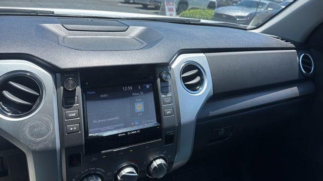 2014 Toyota Tundra SR5