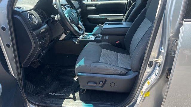 2014 Toyota Tundra SR5