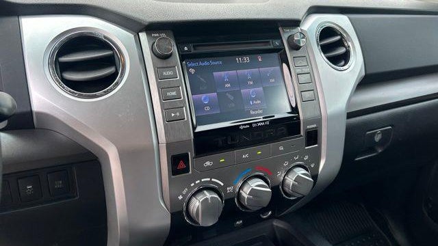 2014 Toyota Tundra SR5