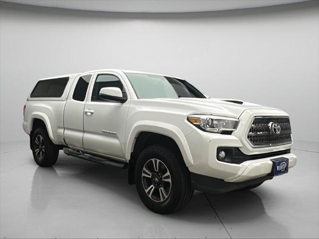 2016 Toyota Tacoma - $24,500