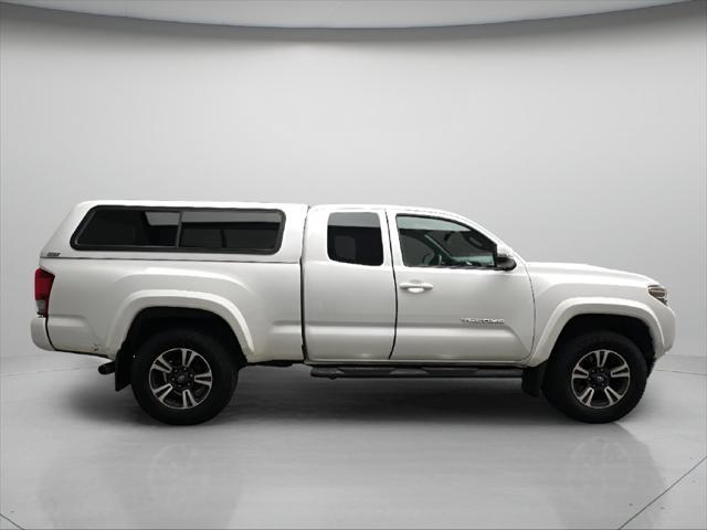 2016 Toyota Tacoma - $24,500