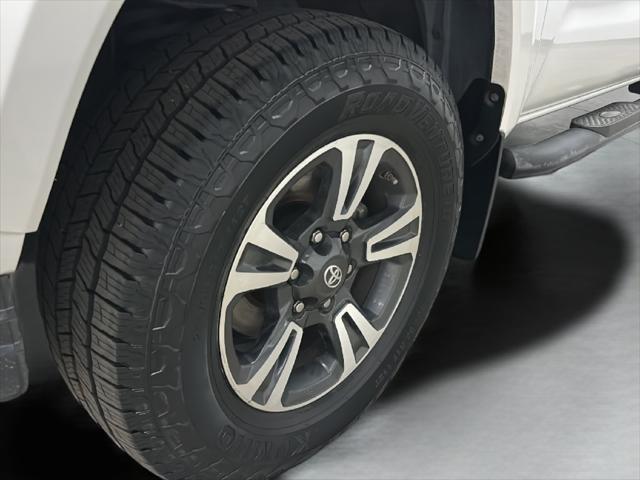 2016 Toyota Tacoma - $24,500