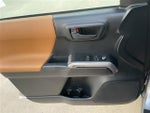2016 Tacoma Thumbnail 22