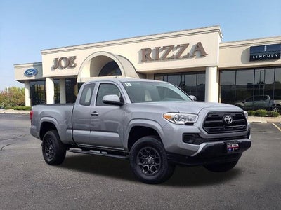 Photo of a 2016 Toyota Tacoma 4X4 SR 4DR Access Cab 6.1 FT LB 5M for sale
