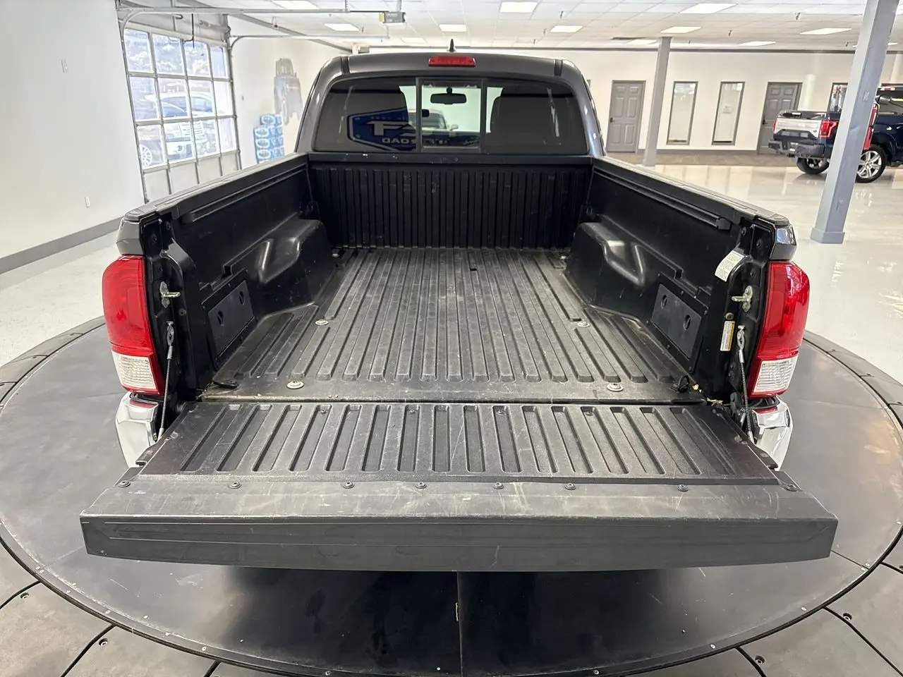 2017 Toyota Tacoma - $25,924