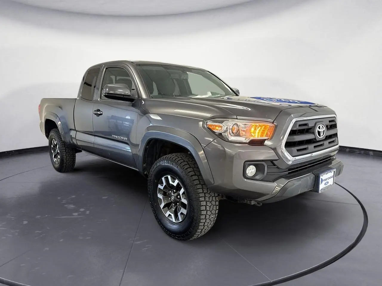 2017 Toyota Tacoma - $25,924
