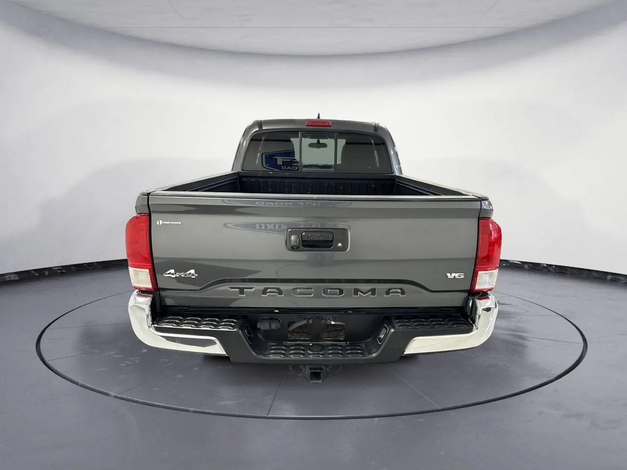 2017 Toyota Tacoma - $25,924