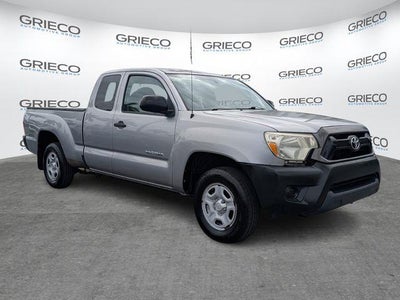 2014 Toyota Tacoma 4X2 Base 4DR Access Cab 6.1 FT SB 5M