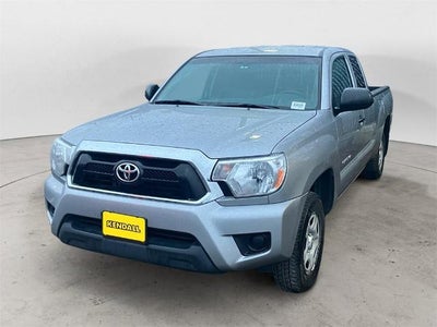 2014 Toyota Tacoma 4X2 Base 4DR Access Cab 6.1 FT SB 5M