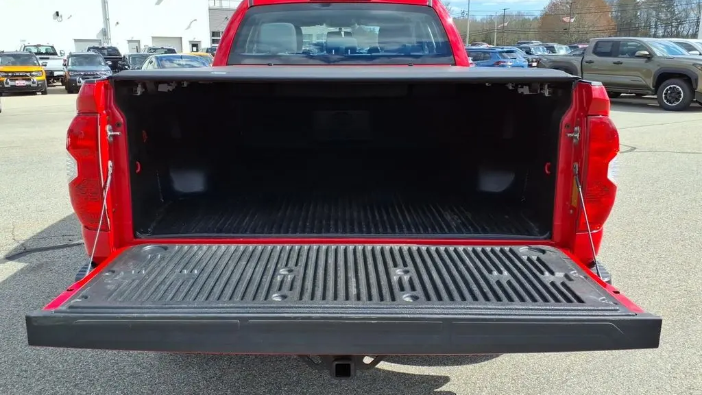 2016 Toyota Tundra SR