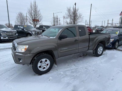 Photo of a 2015 Toyota Tacoma 4X4 V6 4DR Access Cab 6.1 FT SB 6M for sale