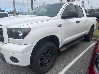 2013 Toyota Tundra 4X4 Grade 4DR Double Cab Pickup SB (5.7L V8 Ffv)