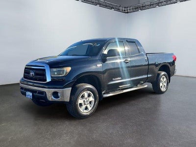 2013 Toyota Tundra 4X4 Grade 4DR Double Cab Pickup SB (5.7L V8 Ffv)