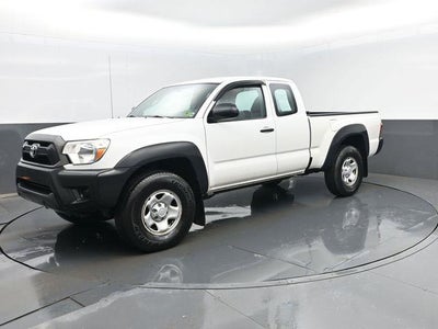 Photo of a 2015 Toyota Tacoma 4X4 Base 4DR Access Cab 6.1 FT SB 5M for sale