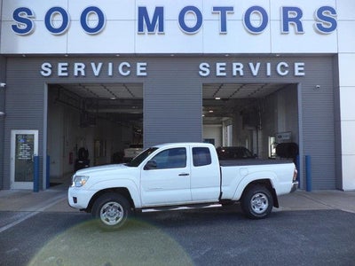 2013 Toyota Tacoma 4X4 Base 4DR Access Cab 6.1 FT SB 5M