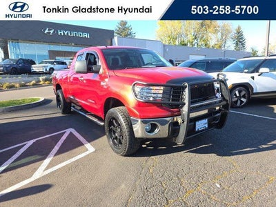 2011 Toyota Tundra 4X4 Grade 4DR Double Cab Pickup SB (5.7L V8)