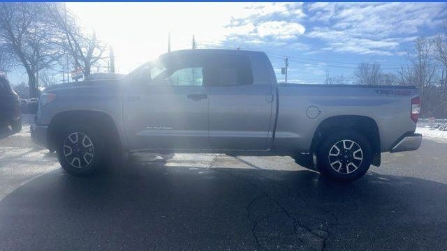 2014 Toyota Tundra SR5