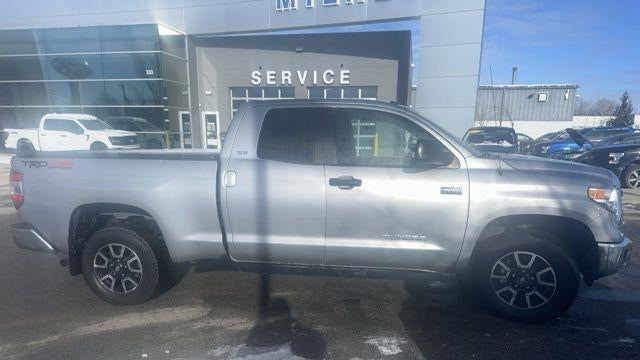 2014 Toyota Tundra SR5