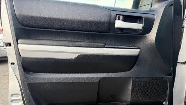 2014 Toyota Tundra SR5