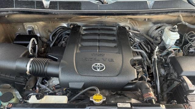 2014 Toyota Tundra SR5