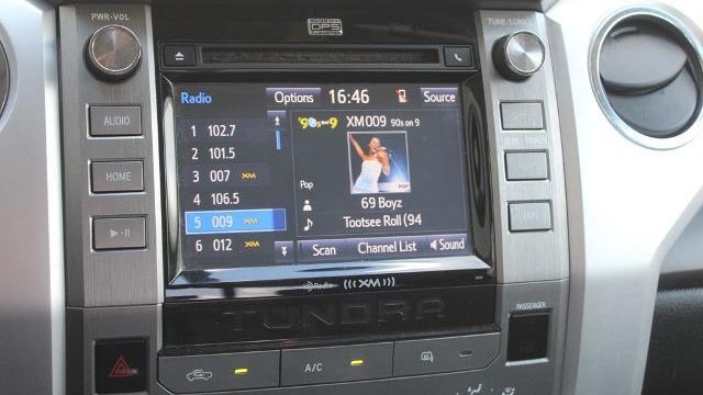 2015 Toyota Tundra SR5