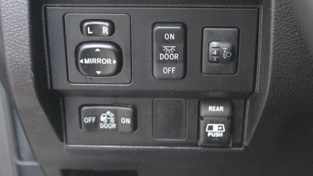2015 Toyota Tundra SR5