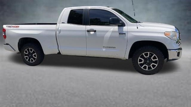 2016 Toyota Tundra SR5