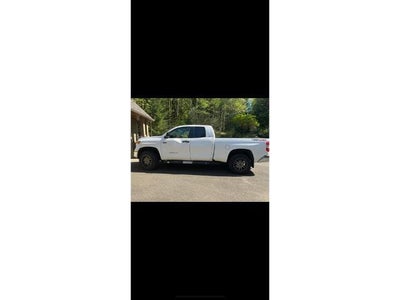 Photo of a 2016 Toyota Tundra 4X4 SR5 4DR Double Cab Pickup SB (5.7L V8) for sale