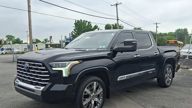 2022 Toyota Tundra Capstone HV
