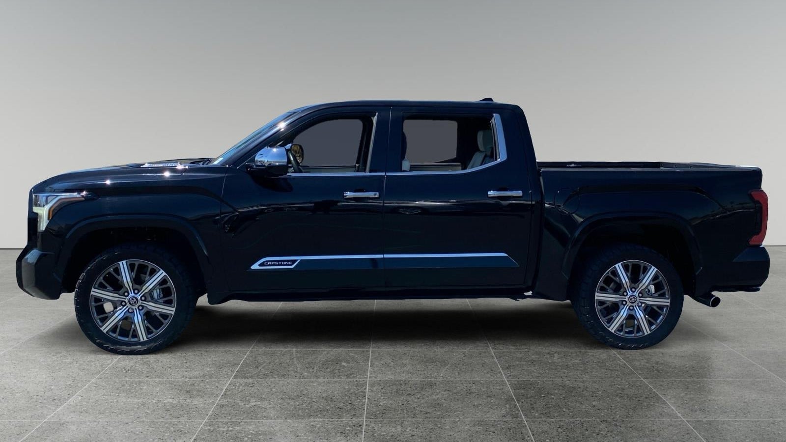 2023 Toyota Tundra Capstone HV