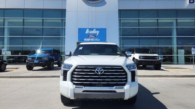 2023 Toyota Tundra Capstone HV